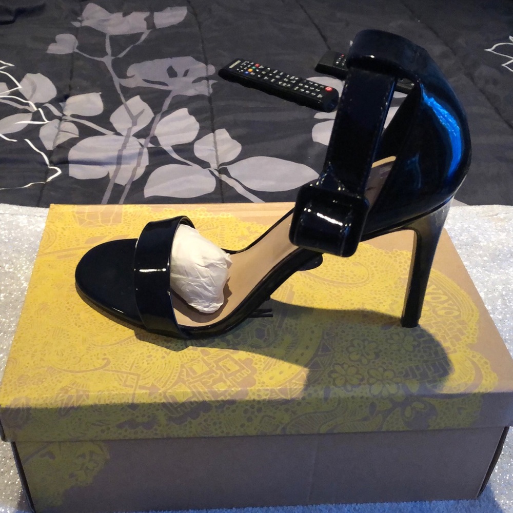 Black  Heels